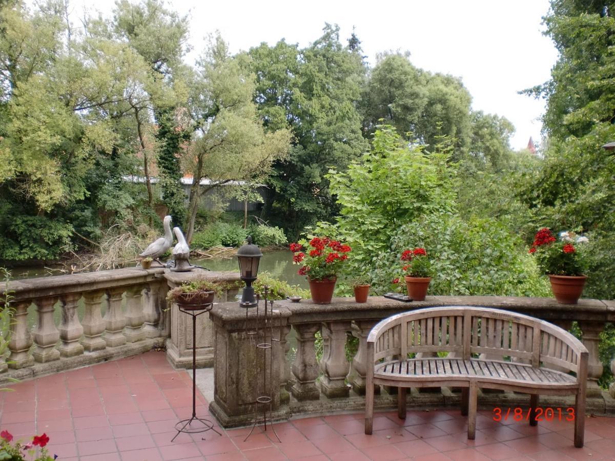 Ferienwohnung Villa Am Fluss Лауф ан дер Пегниц Екстериор снимка
